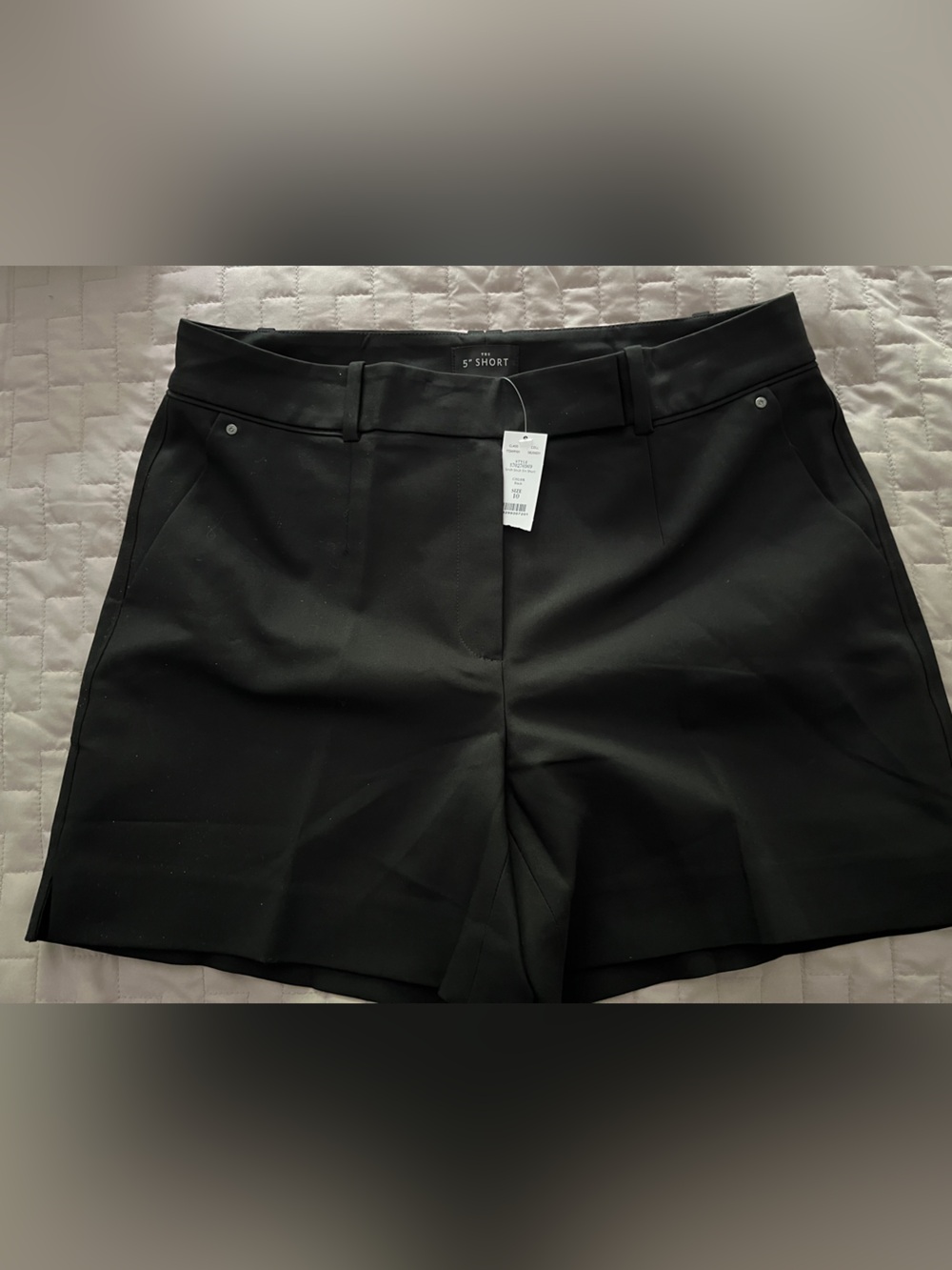 NWT White House Black Market Women's Dress Shorts 5”